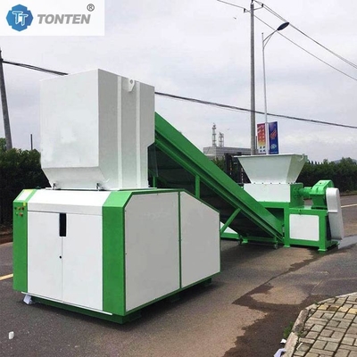 Wodny złom butelki PET kruszący zakład Maszyna do recyklingu odpadów z tworzyw sztucznych